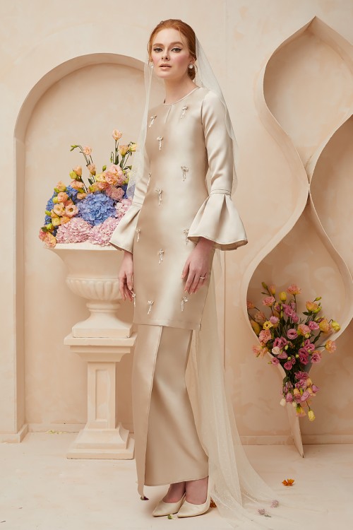 CELIE VEIL IN SAND NUDE