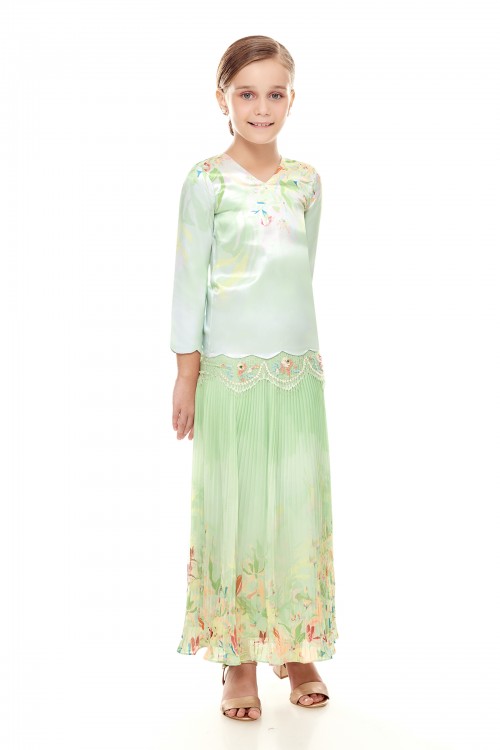 MILARA KURUNG KIDS IN GREEN