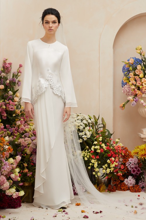 CELIE VEIL IN OFF WHITE