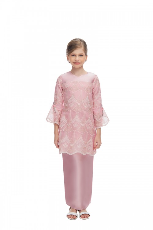CAROLINE KURUNG KIDS IN PINK