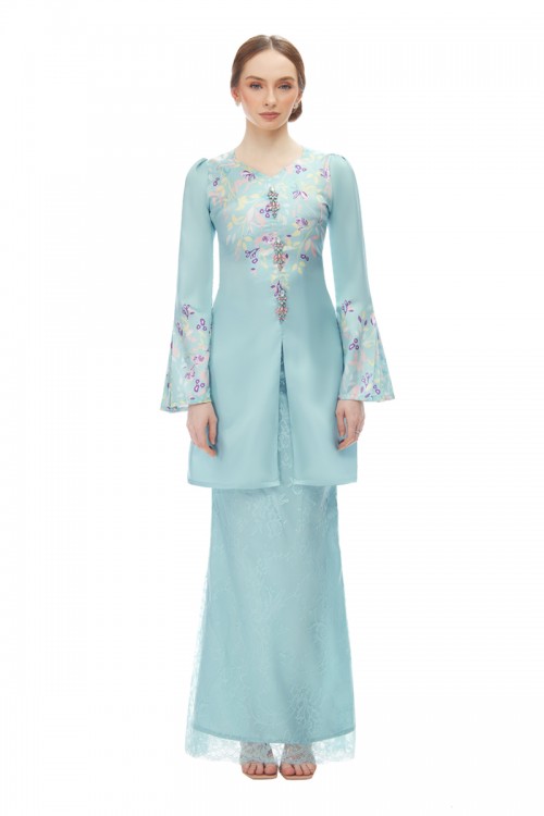 CHLOE KURUNG IN TIFFANY