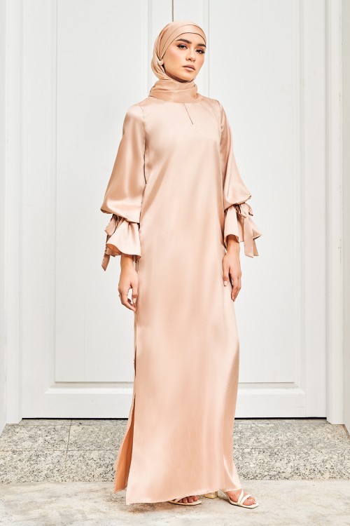 IRDEYNA DRESS IN CORAL ALMOND
