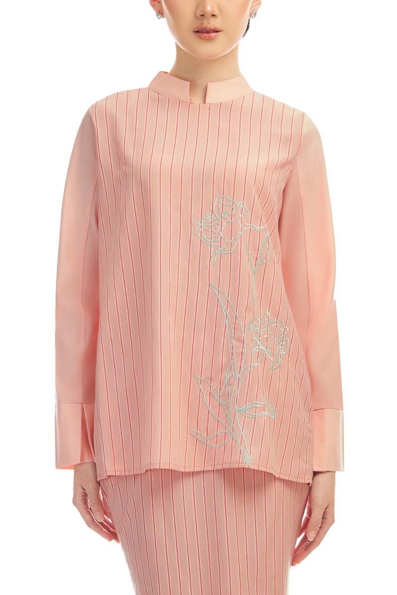 CELESTE KURUNG IN CHINTZ ROSE