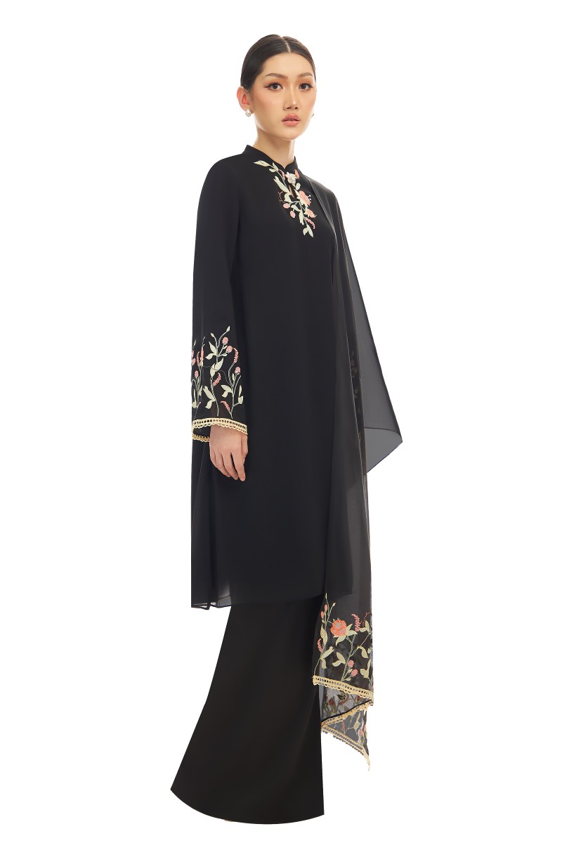 CYNTHIA KURUNG IN BLACK