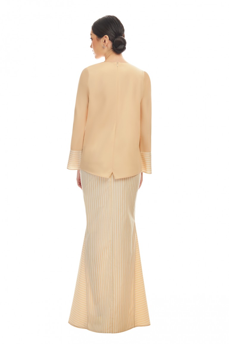 VERENA KURUNG IN IVORY SAND