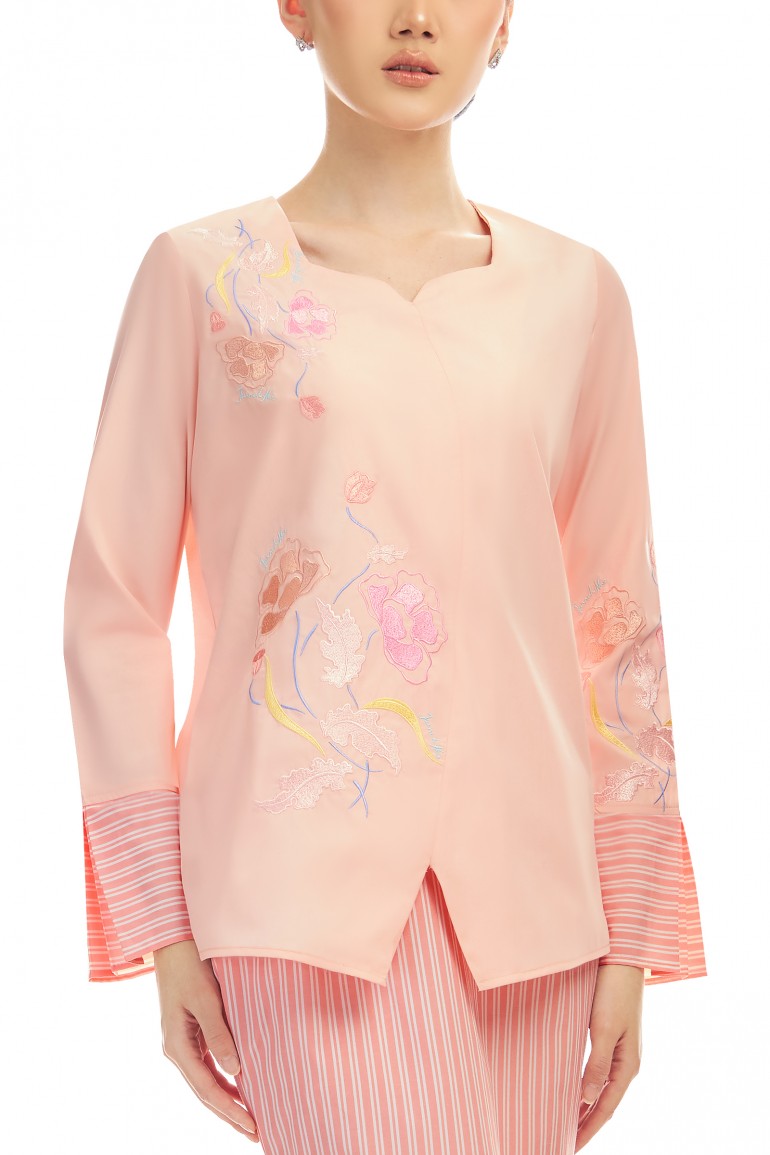 VERENA KURUNG IN PALE PEACH