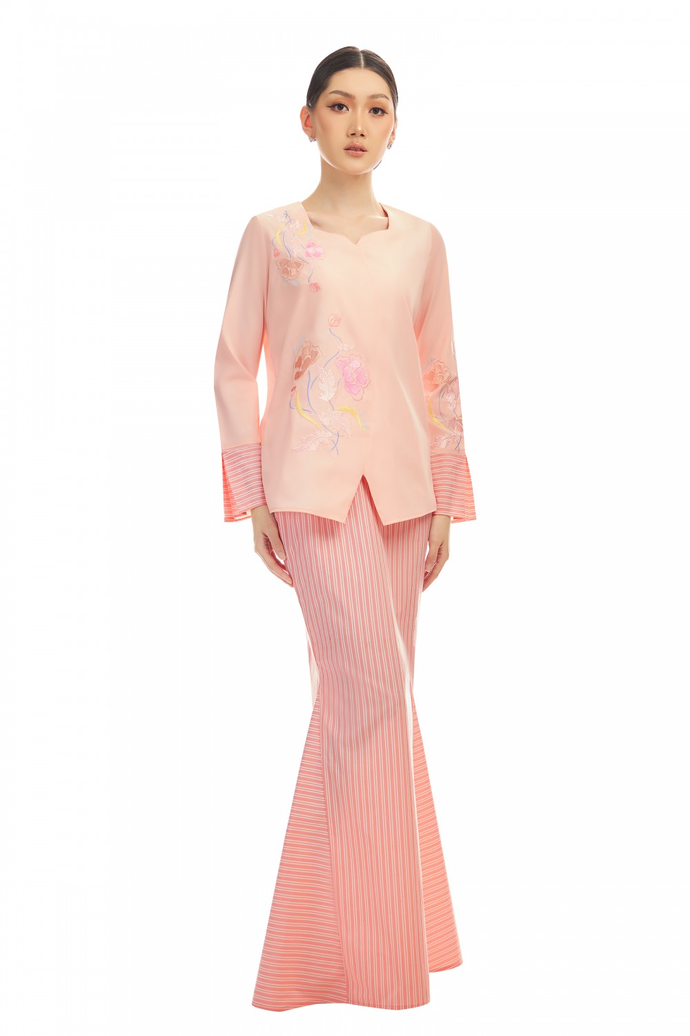 VERENA KURUNG IN PALE PEACH