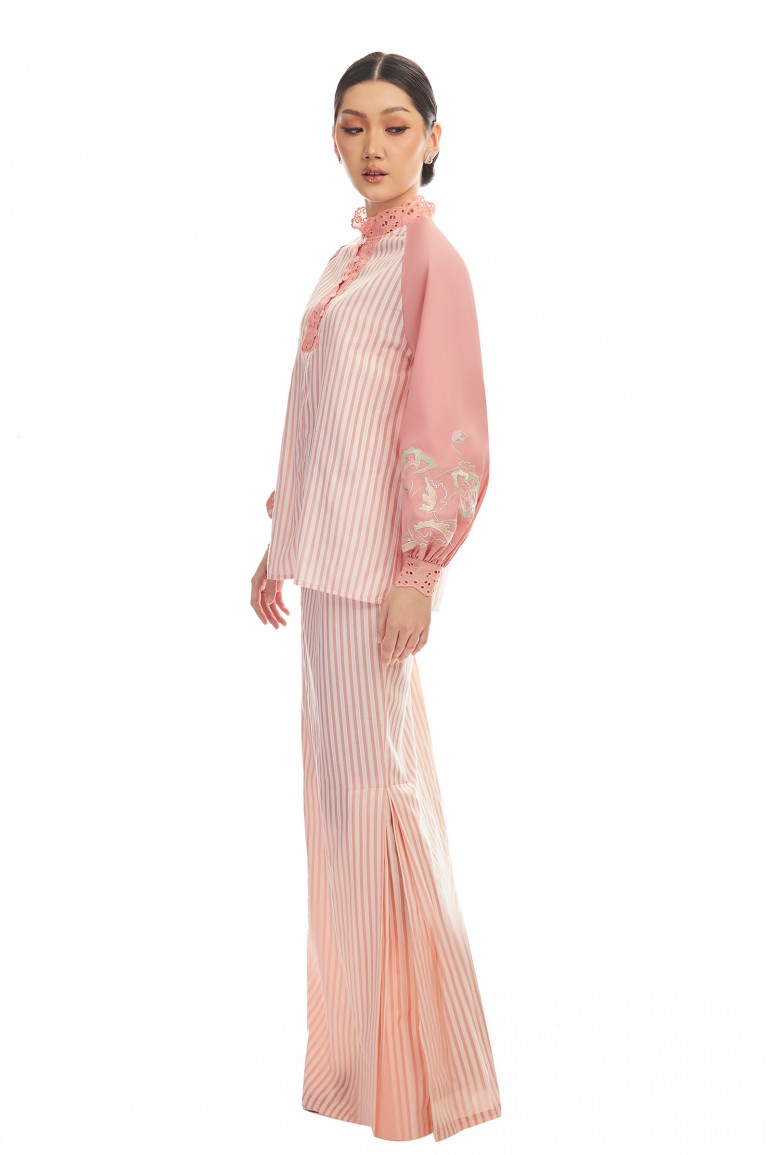 REAGAN KURUNG IN PINK
