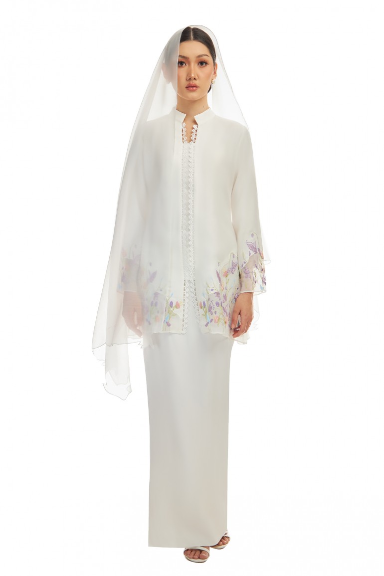 ARIANA KURUNG IN OFF WHITE