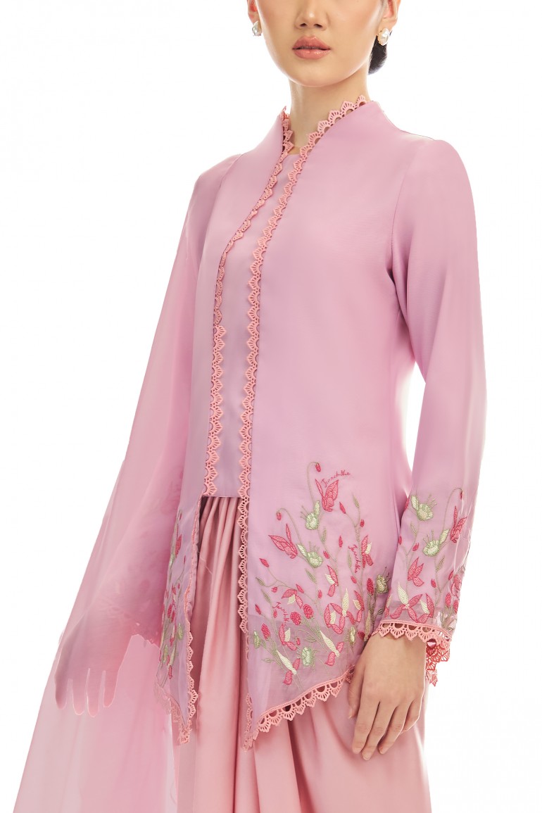 ELVINA KURUNG IN BLUSH PINK