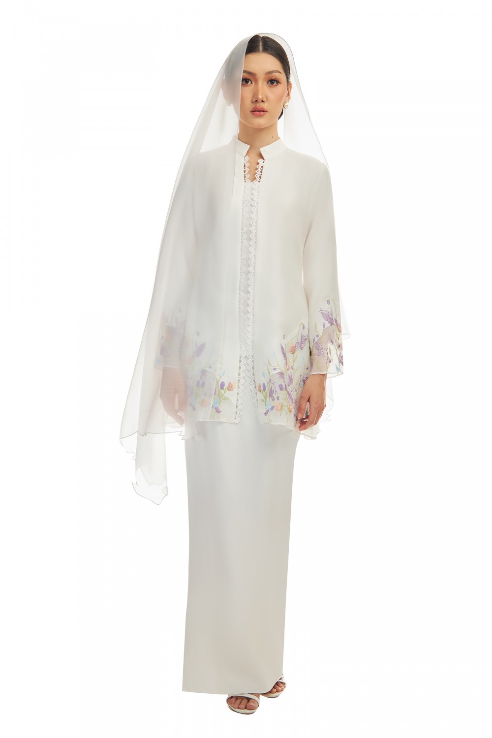 ARIANA KURUNG IN OFF WHITE