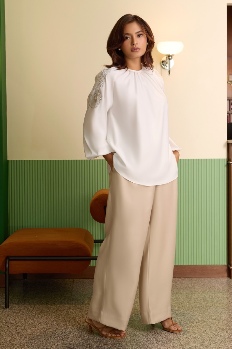 LAURA BLOUSE IN WHITE