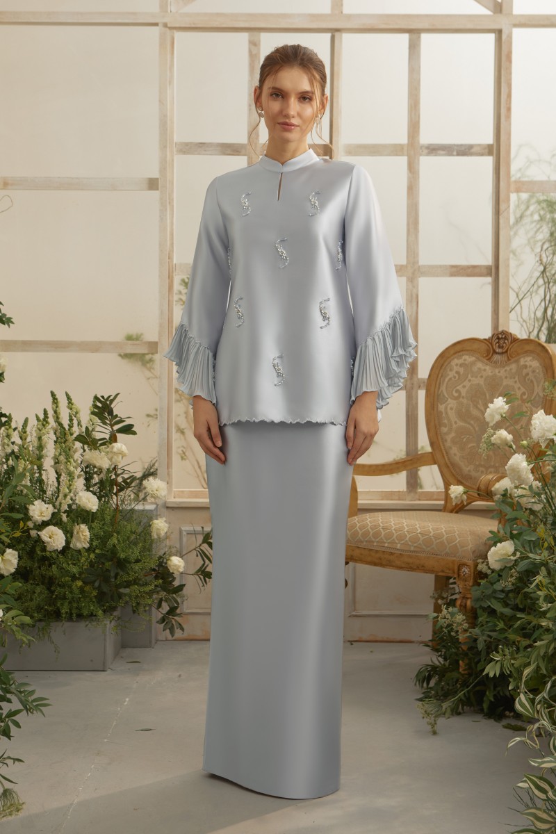 ESME KURUNG IN GREY
