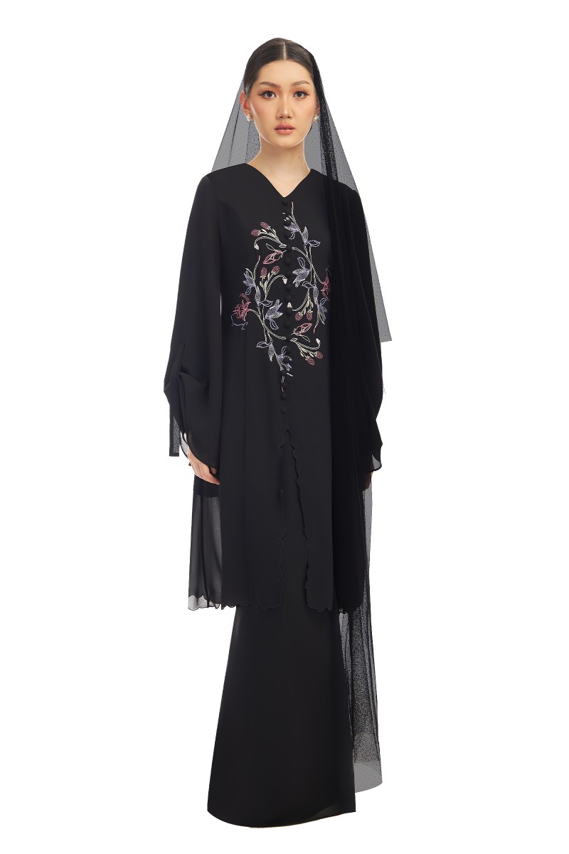 HAYDEE KURUNG IN BLACK