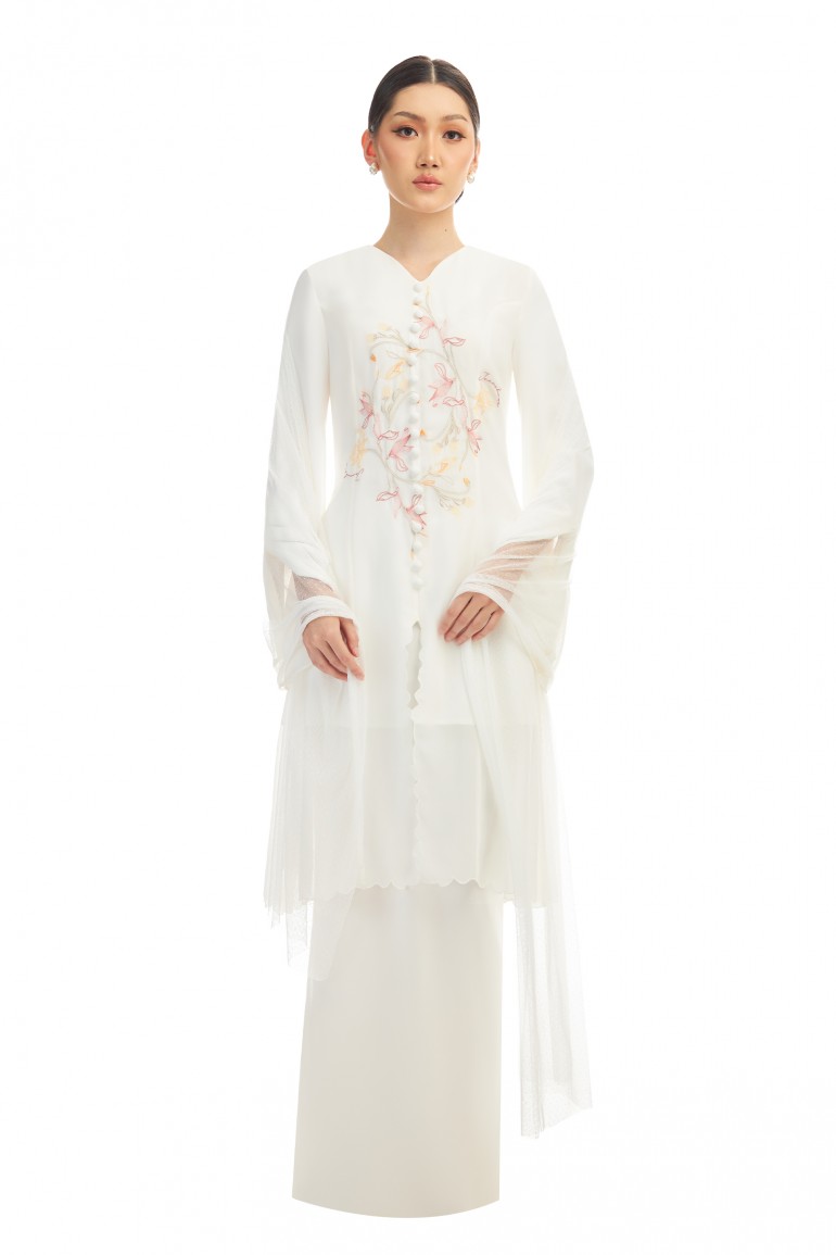 HAYDEE KURUNG IN OFF WHITE