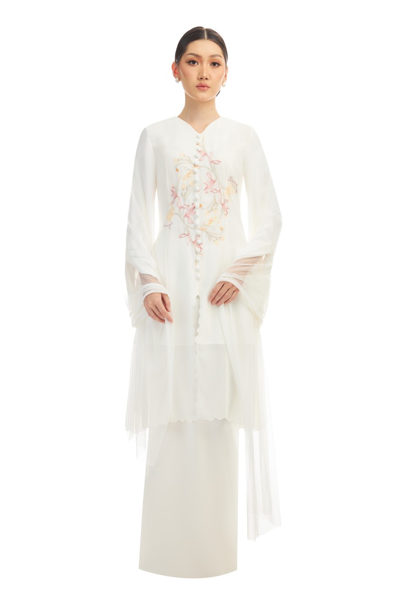 HAYDEE KURUNG IN OFF WHITE