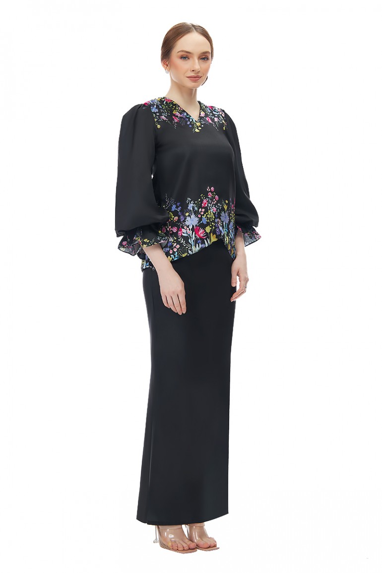 HAILEY MINI KURUNG IN BLACK
