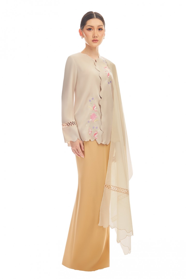 HALLIE KURUNG IN NUDE BEIGE